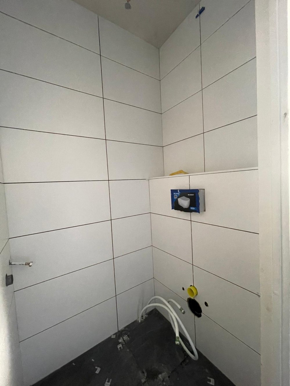 betegelen-toilet-renovatie
